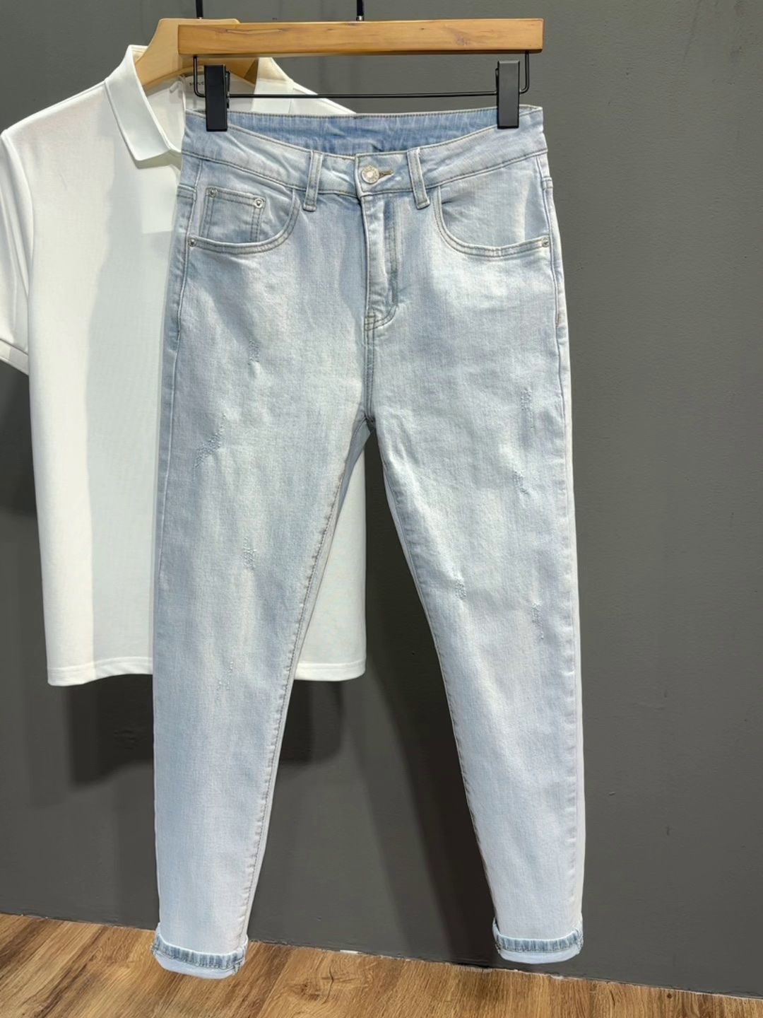 Streetwear Brand Cat - Letnie sprane jasnoniebieskie jeansy męskie modnej